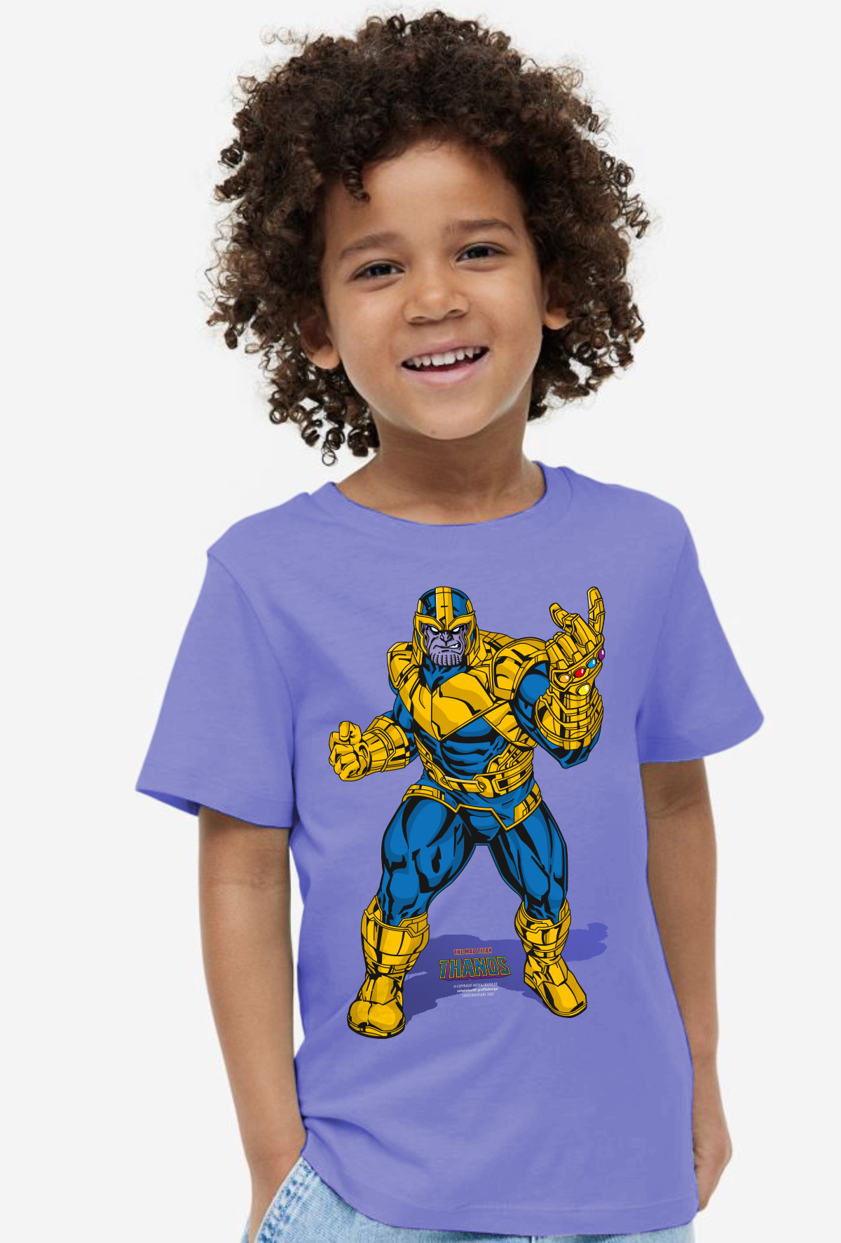 Kind in T-Shirt Thanos